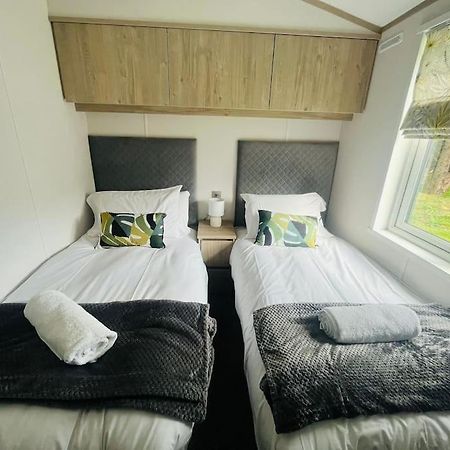 Hideaway Retreat With Hot Tub Villa York Luaran gambar