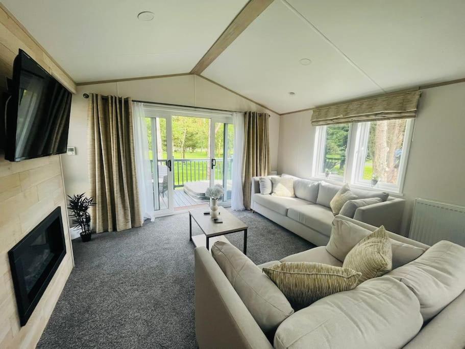 Hideaway Retreat With Hot Tub Villa York Luaran gambar