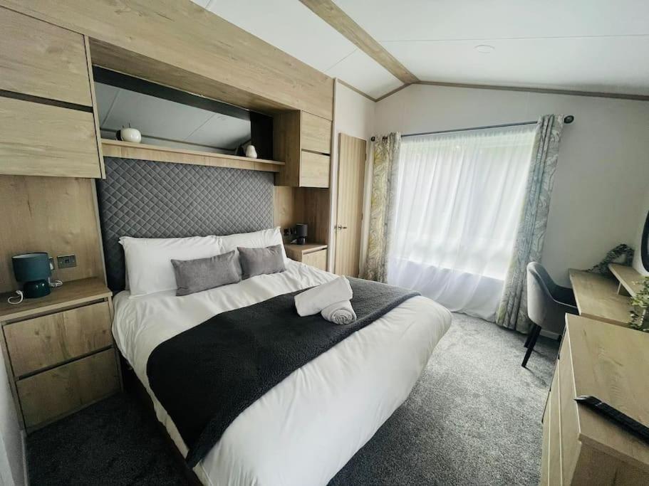 Hideaway Retreat With Hot Tub Villa York Luaran gambar